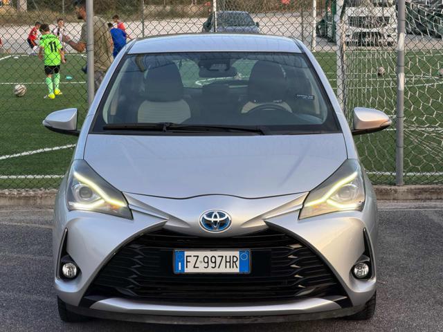 TOYOTA Yaris usata, con Telecamera per parcheggio assistito