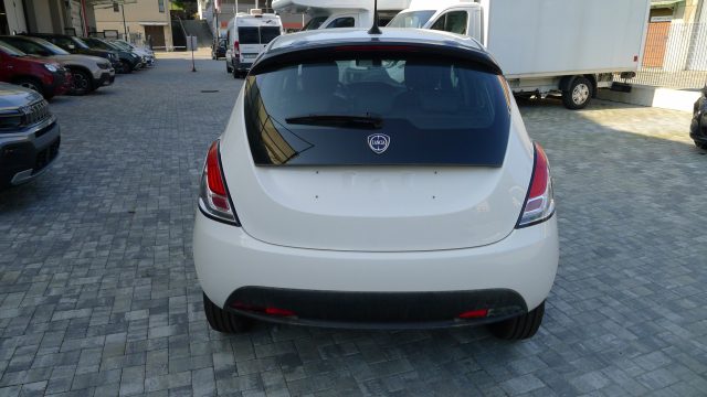 LANCIA Ypsilon usata, con Airbag Passeggero