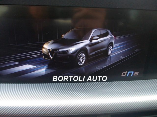 ALFA ROMEO Stelvio usata, con Fari LED