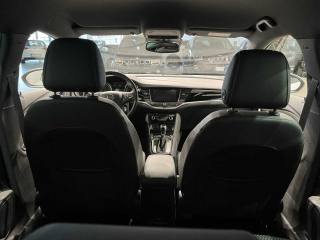 OPEL Astra usata, con Sistema di navigazione
