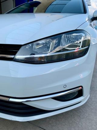 VOLKSWAGEN Golf usata, con Autoradio