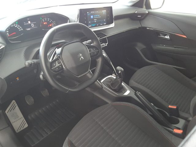 PEUGEOT 208 usata, con Boardcomputer