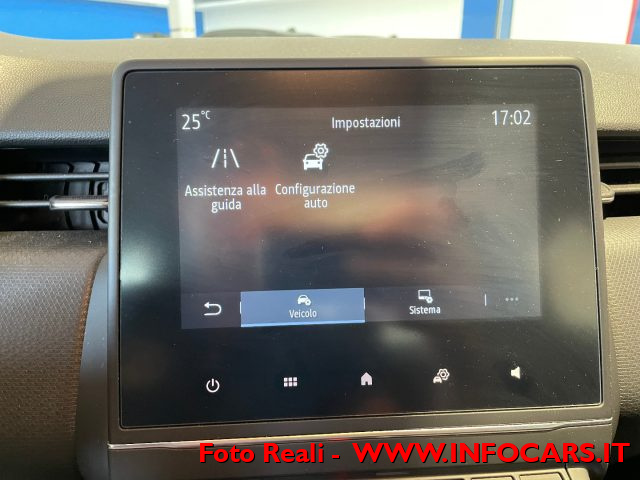 RENAULT Clio usata, con Fari LED