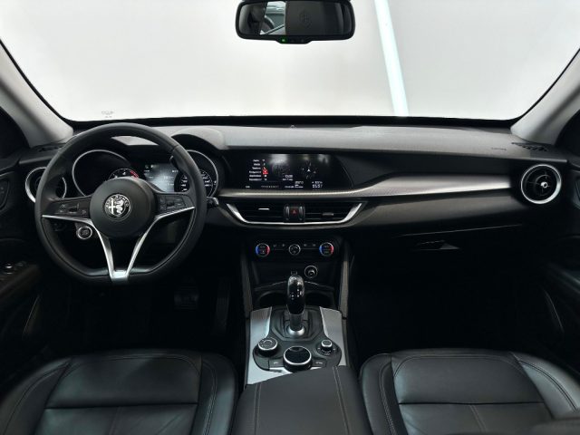 ALFA ROMEO Stelvio usata, con Boardcomputer