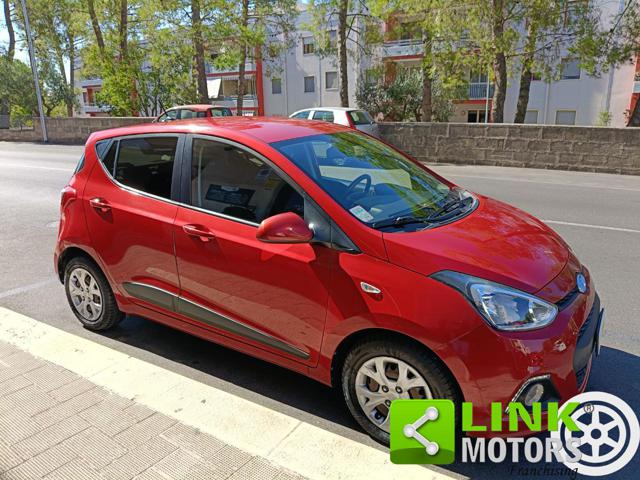 HYUNDAI i10 usata, con Airbag