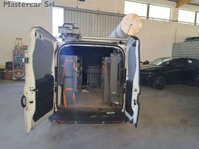 FIAT Doblo usata, con Autoradio