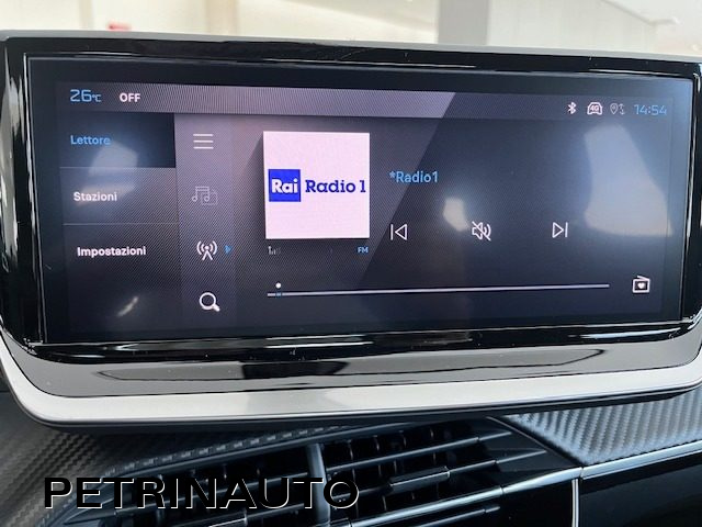 PEUGEOT 2008 usata, con Fari LED