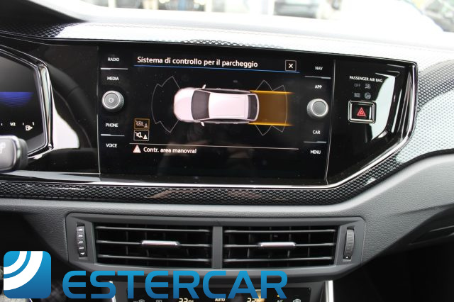 VOLKSWAGEN Taigo usata, con Touch screen
