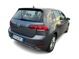 VOLKSWAGEN Golf usata, con Autoradio