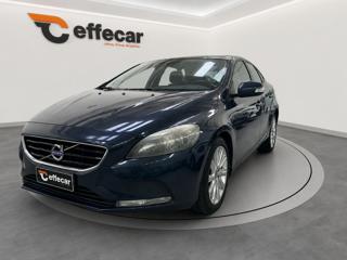 VOLVO V40 D2 1.6 Summum