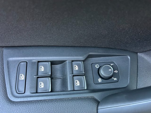 VOLKSWAGEN Tiguan usata, con Servosterzo