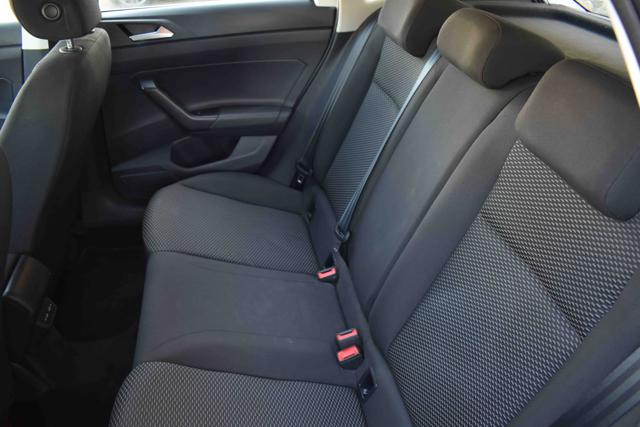 VOLKSWAGEN Polo usata, con Sedile posteriore sdoppiato
