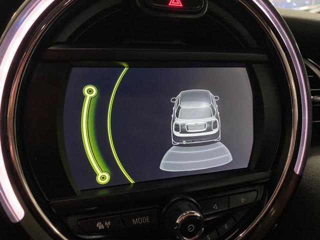 MINI Cooper D usata, con Park Distance Control
