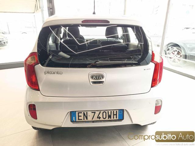 KIA Picanto usata, con Autoradio