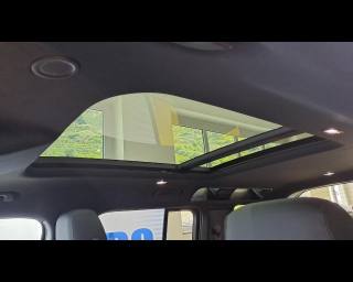 LAND ROVER Defender usata, con Riconoscimento dei segnali stradali