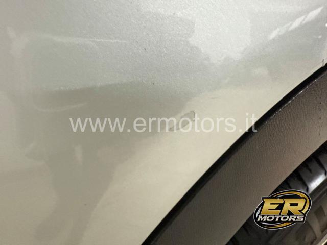 MERCEDES-BENZ GLA 220 usata, con Bluetooth