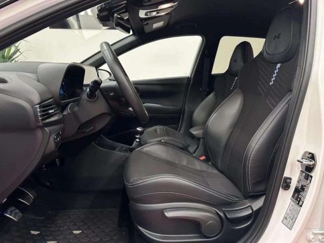 HYUNDAI i20 usata, con Park Distance Control