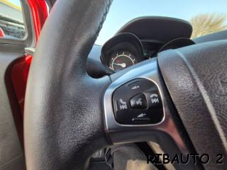 FORD Tourneo Courier usata 19
