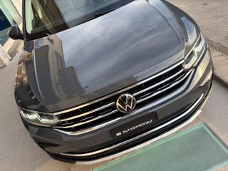 VOLKSWAGEN Tiguan usata, con Sensori di parcheggio posteriori