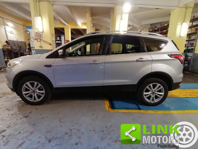 FORD Kuga usata, con Sistema di navigazione