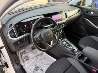 OPEL Grandland usata, con Fari LED