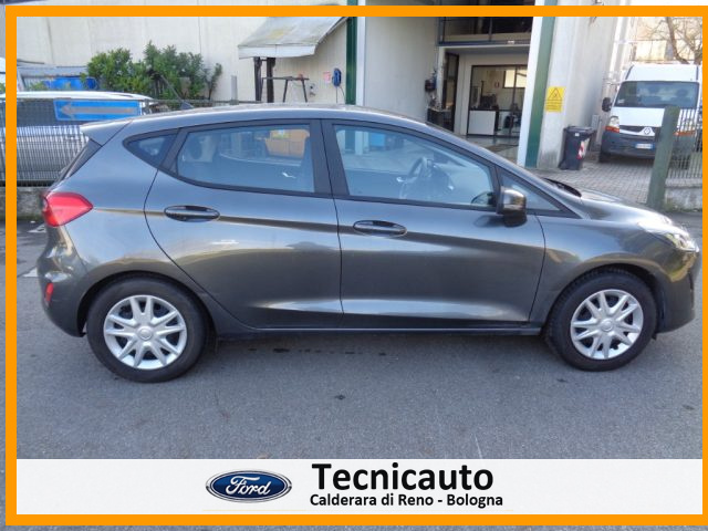 FORD Fiesta usata, con Cruise Control