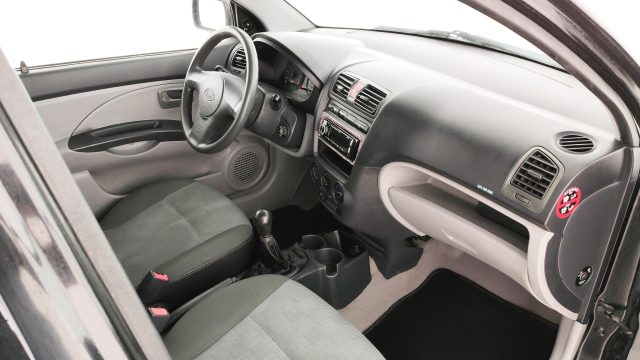 KIA Picanto usata 21