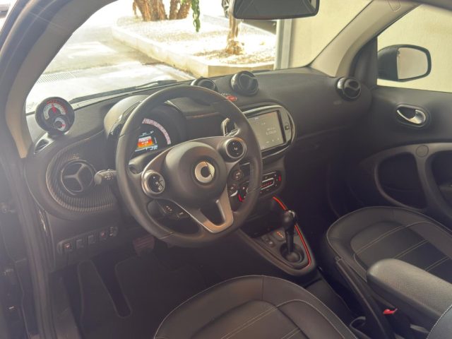 SMART ForTwo usata, con Bluetooth