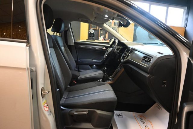 VOLKSWAGEN T-Roc usata 33