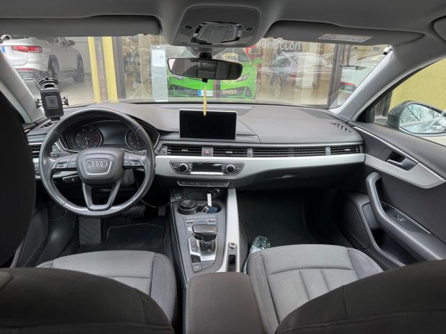 AUDI A4 usata, con Controllo trazione