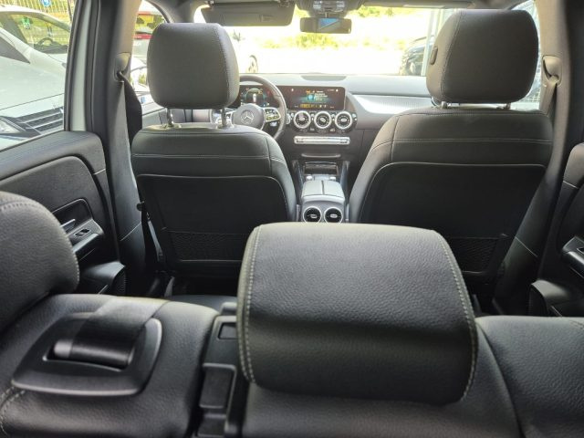 MERCEDES-BENZ B 180 usata, con Boardcomputer