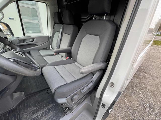 VOLKSWAGEN Crafter usata, con Autoradio
