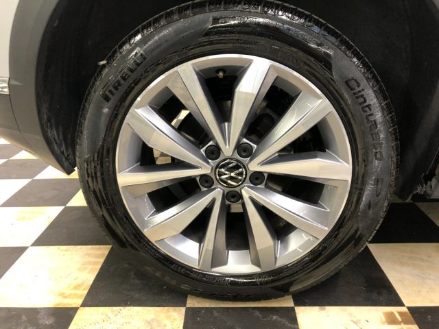 VOLKSWAGEN T-Roc usata, con Controllo trazione