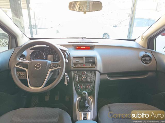 OPEL Meriva usata, con Sedile posteriore sdoppiato