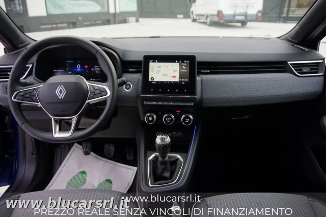 RENAULT Clio usata 8