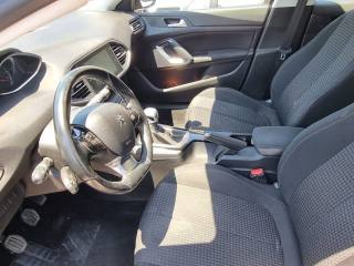 PEUGEOT 308 usata, con Fendinebbia