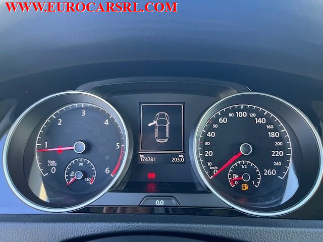 VOLKSWAGEN Golf usata, con ESP