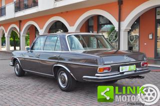 MERCEDES-BENZ 280 usata 2