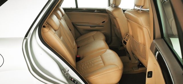 MERCEDES-BENZ ML 320 usata 24