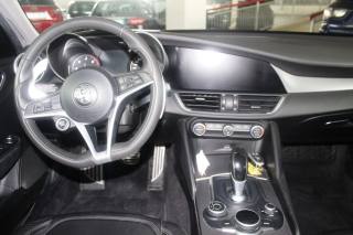 ALFA ROMEO Giulia usata, con Controllo trazione