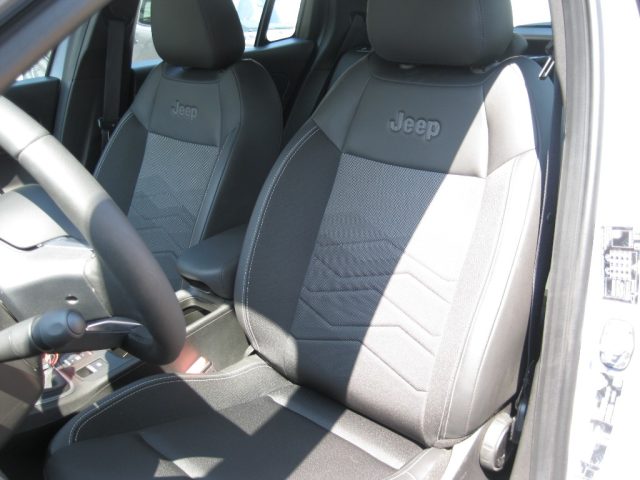 JEEP Avenger usata, con Sensori di parcheggio posteriori