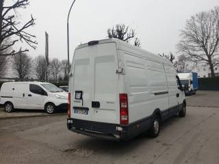 IVECO Daily usata, con Alzacristalli elettrici