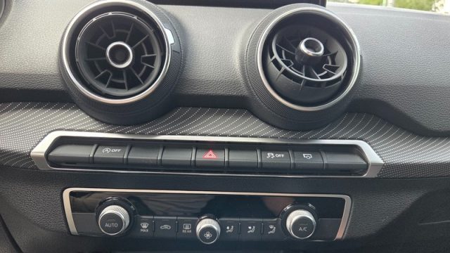 AUDI Q2 usata, con Volante in pelle
