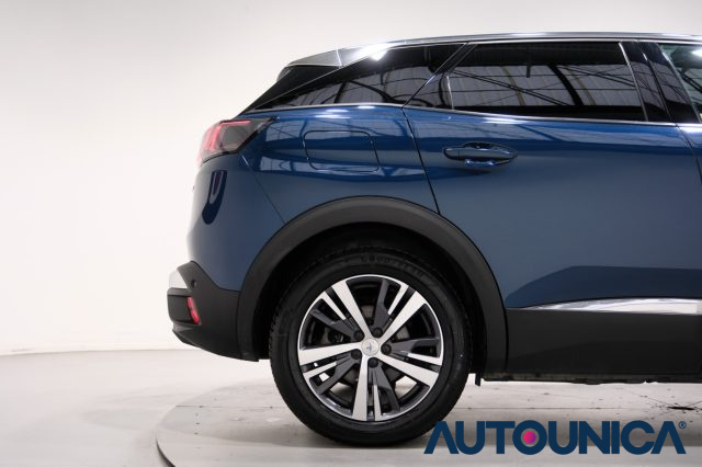 PEUGEOT 3008 usata, con Telecamera per parcheggio assistito