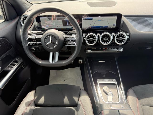 MERCEDES-BENZ GLA 200 usata, con Cruise Control