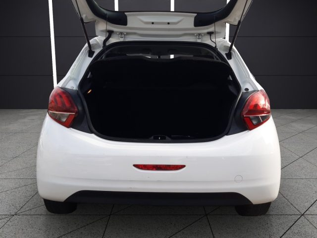 PEUGEOT 208 usata, con Bluetooth