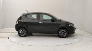 LANCIA Ypsilon usata, con Autoradio
