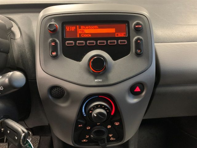 PEUGEOT 108 usata, con Luci diurne LED