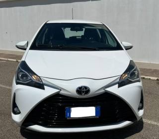 TOYOTA Yaris usata, con Airbag laterali