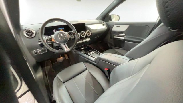 MERCEDES-BENZ GLA 200 usata, con Autoradio
